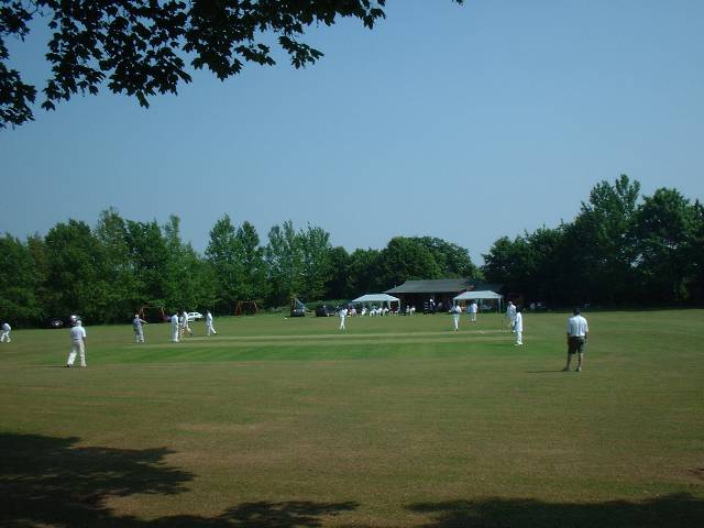 View photos in the Asvion England Tour 2003 gallery